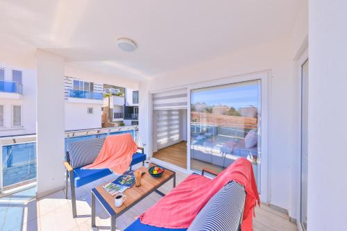 Μπαλκόνι ή βεράντα στο Olive View Penthouse
