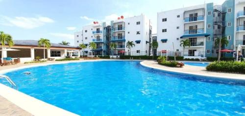 Caribean Dreams Apartement Beautiful Pool and Gym