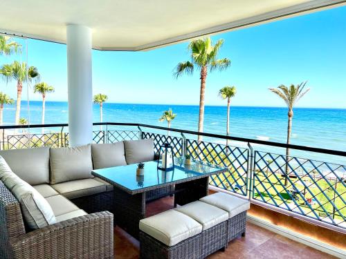MI CAPRICHO 171 BEACHFRONT APARTMENT In The COSTA DEL SOL
