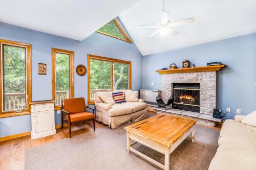 Treetop Getaway – Photos 3