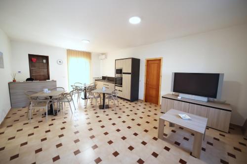 TV a/nebo společenská místnost v ubytování Petracuzza casa vacanze