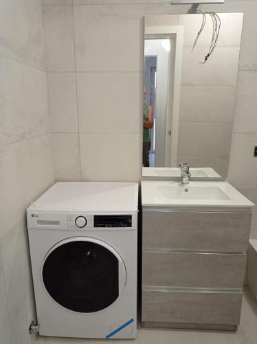 Gelsimori Apartments photo 3