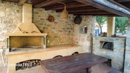 Φωτογραφία από το άλμπουμ του Rizomia 1865 στον Γερολιμένα