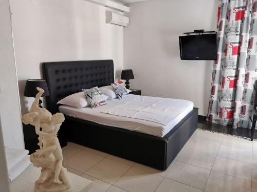 Postel nebo postele na pokoji v ubytování Luxury apartment Prestige Villa Bellevue