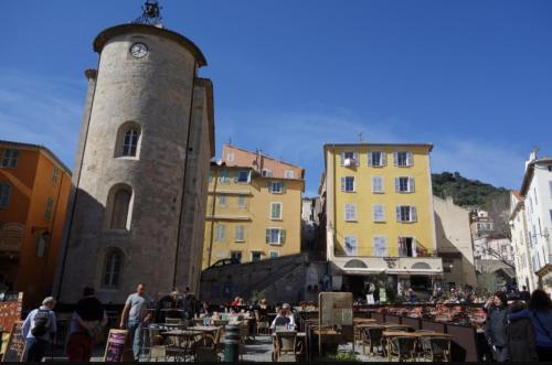 superbe t2 proche des plages et des commerces