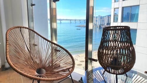 Holiday Apt Gwangan Beach광안리 드론쇼 매주토요일8시10시 바다가 보이는 숙소