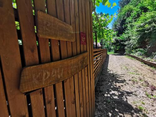 Fotografie z fotogalerie ubytování Вила Край реката v destinaci Botevgrad