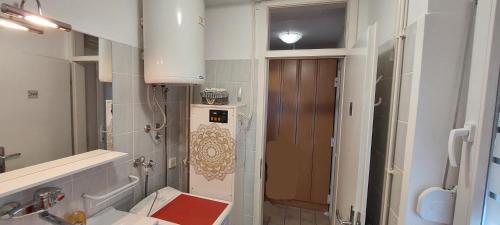 Kupaonica u objektu Terme Catez 195 APARTMA JO-MA