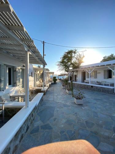 Gallery image of Agia Anna Beachfront Boutique in Paraga