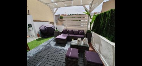 Gallery image of Appartamento nella piazza centrale, con terrazza in SantʼAntìoco