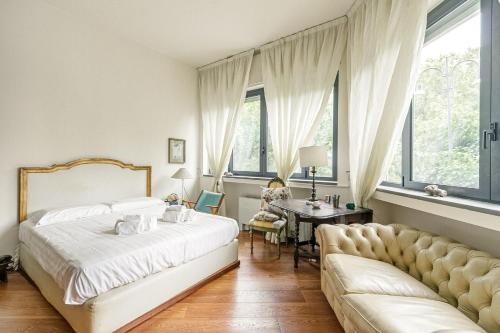 Conca Del Naviglio One Bedroom by Halldis