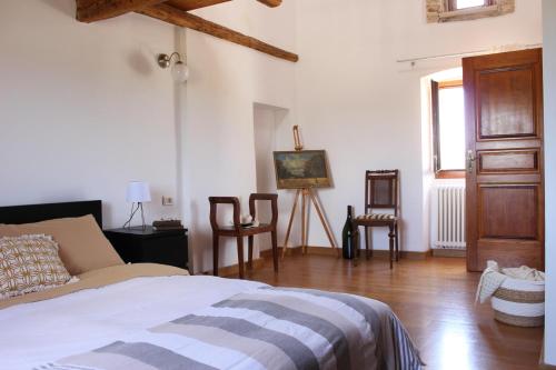 Posteľ alebo postele v izbe v ubytovaní Guest House Tara