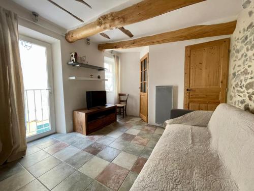 La Maison de Lily, cosy dans le Vieux-Hyères, parking gratuit