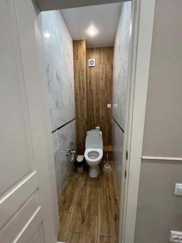 VIP 2-h komnatnaa kvartira v novom centre goroda