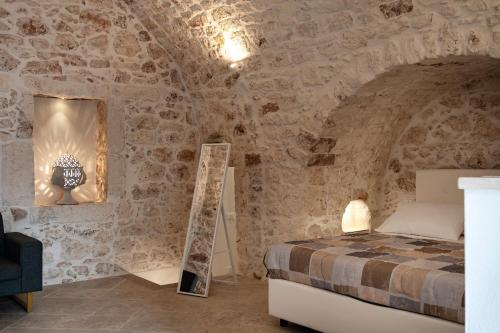 white room Ostuni photo 2