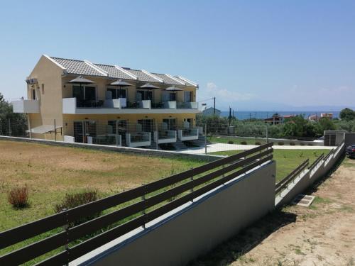 Gallery image of Solar Suites in Skala Rachoniou