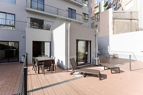 Paraíso -1B w/ AC & Patio by LovelyStay
