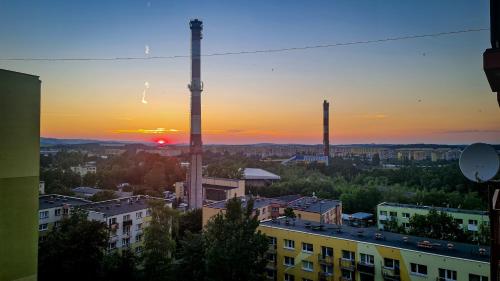 Pohľad na východ alebo západ slnka z apartmánu alebo blízkeho okolia