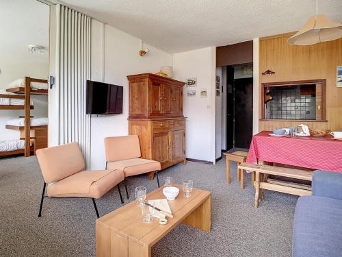 Appartement Skis aux Pieds - Balcon Sud, 6 Pers., 1 Chambre, Wifi - FR-1-344-1049