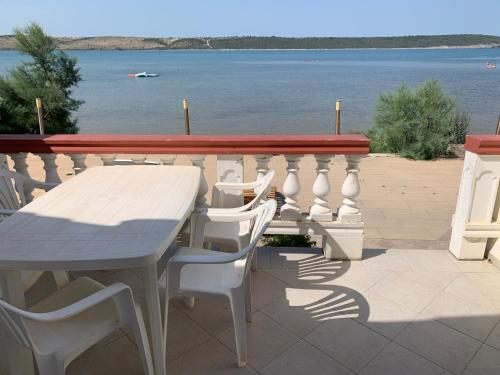 Apartment for 6 Persons direct seaside, ground floor