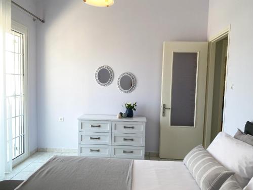 Amalthia Apartment Milos, Adamas Town center