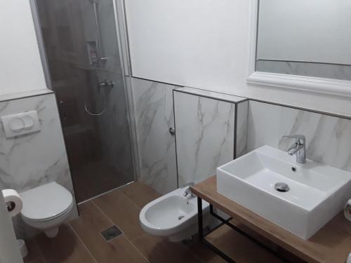 Galería fotográfica de Apartments Doris en Zavalatica