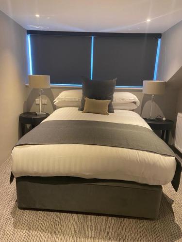 Old Hall Hotelにあるベッド