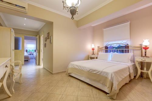 Gallery image of Luna Begonvil Tas Evler in Selimiye
