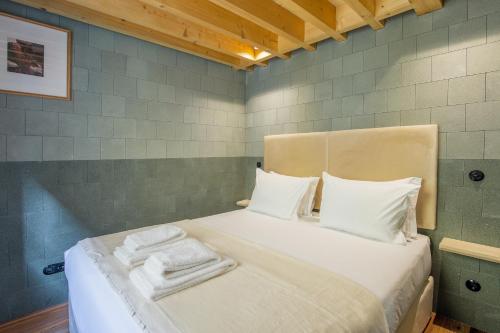 62 Design House II - bydixos