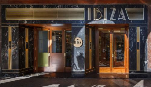 Φωτογραφία από το άλμπουμ του IBIZA ROOMs στο Λογκρόνο