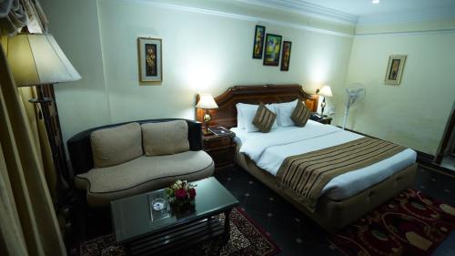Hotel Empires – Photos 4