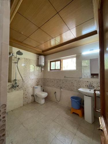 Ванная комната в New Royal Guest House