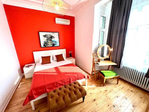 Luxury and Cozy House in Taksim Square 5