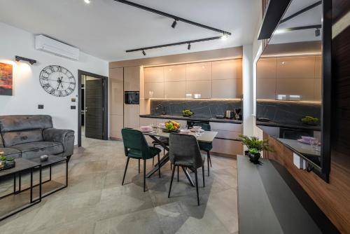 Sunset Premium Residence I