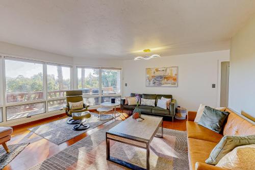 Cascade Canyon Home – Photos 2
