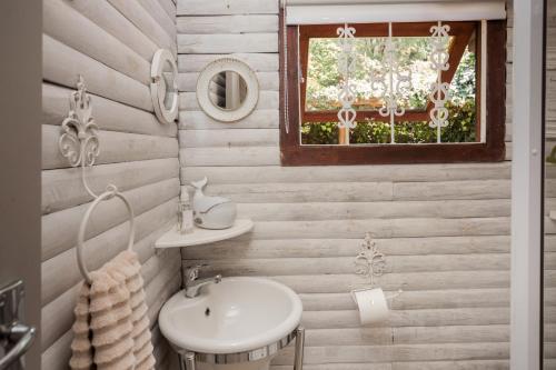 Viewpoint - Cabin 3 tesisinde bir banyo