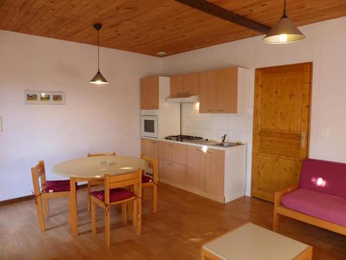 Fotografie z fotogalerie ubytování Maisonnette charmante à La Chabanne pour des vacances actives - FR-1-489-187 v destinaci La Chabanne