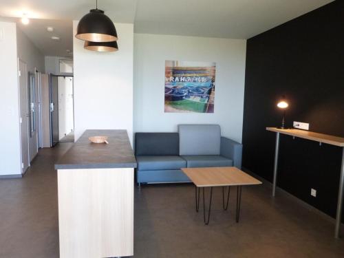 Fotografie z fotogalerie ubytování Appartement PMR 4 pers, plage, piscine chauffée, parking, animaux admis - FR-1-194-254 v destinaci La Tranche-sur-Mer