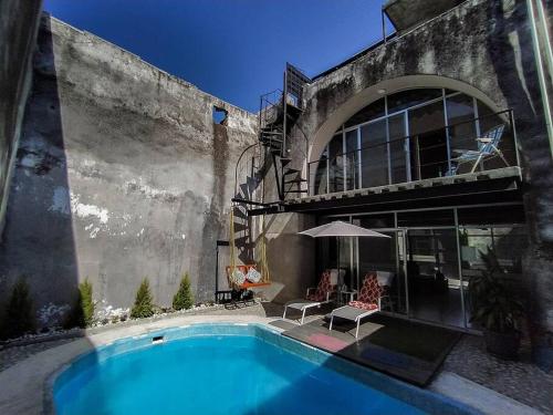 The swimming pool at or close to Casa con alberca dentro de ex-hacienda en Atlixco
