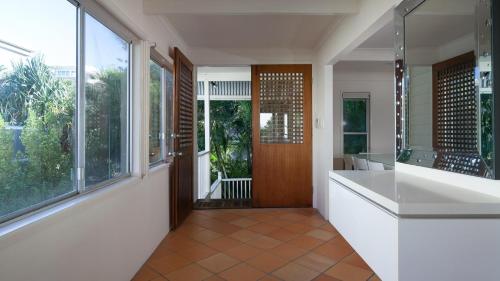 Φωτογραφία από το άλμπουμ του Belmore Terrace Perfect Pad Just 100 metres to the beach σε Sunshine Beach