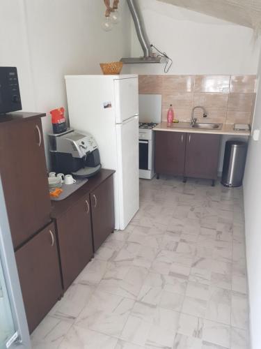 Dapur atau dapur kecil di Casa Izabela