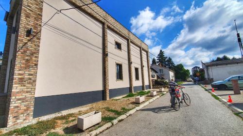 Montar en bicicleta en Castello Inn o alrededores