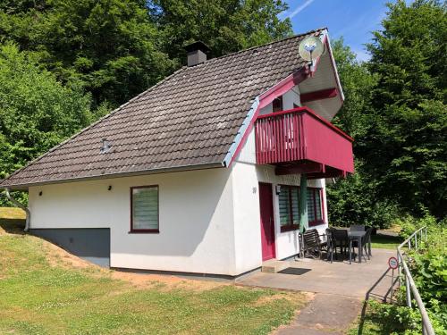 Das Gebäude in dem sich das Ferienhaus befindet