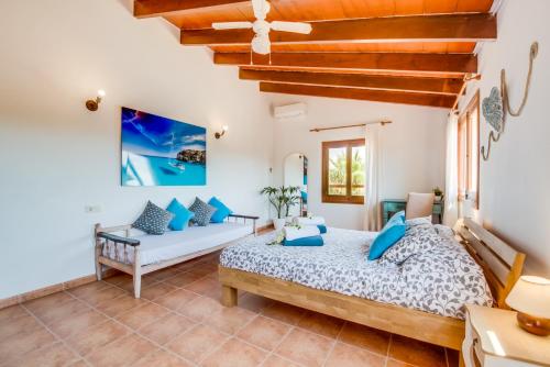 Ideal Property Mallorca - Can Frit tesisinde bir odada yatak veya yataklar