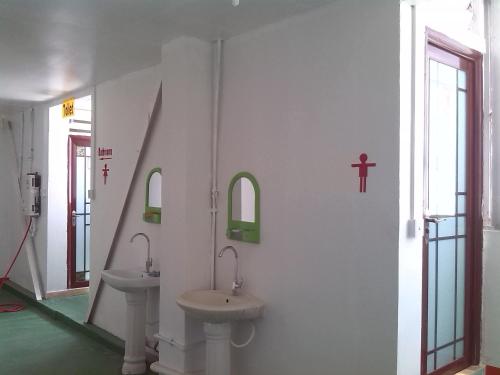 Gallery image of Airlines Business Hotel in Port Vila