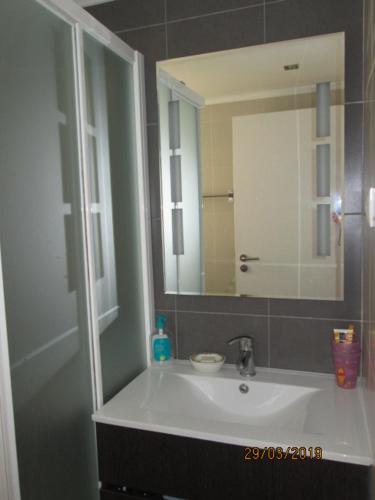 Phòng tắm tại Moradia no Meco