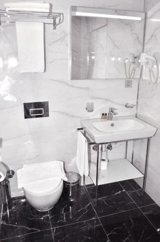 Ванная комната в Hotel Davos Istanbul
