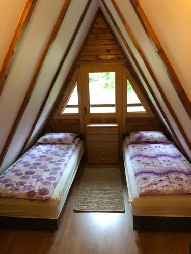 Легло или легла в стая в Domki letniskowe Zuczek
