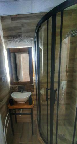 Un baño de Castello Inn