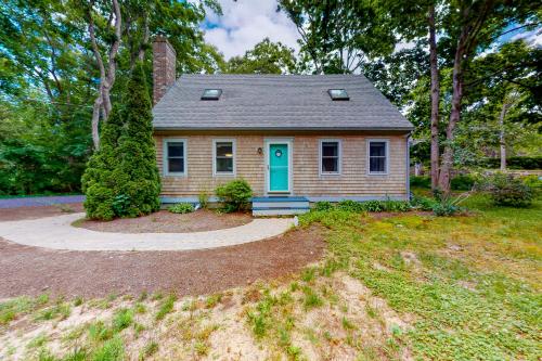 Cotuit Bay Bungalow – Photos 2